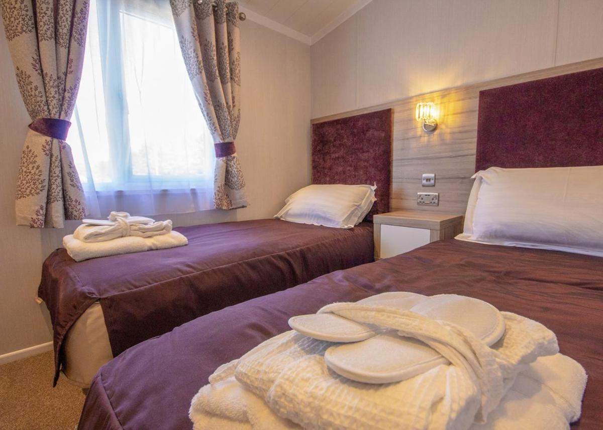 Westlands Country Park Hotel Annan Ngoại thất bức ảnh